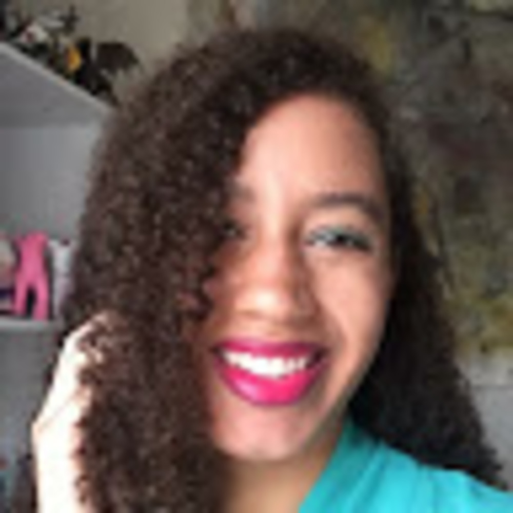 Meet your Posher, Nessa